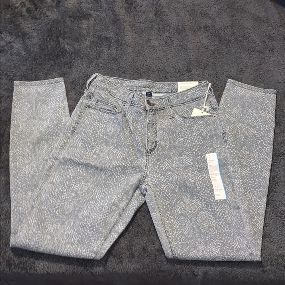 NEW* High Rise skinny jeans - Picture 4 of 7